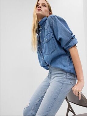 GAP Light Blue Denim Jeans